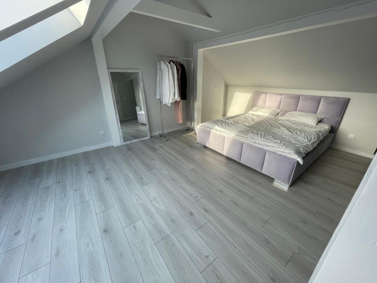 Apartament Luxlook Nowy Sącz Buitenkant foto